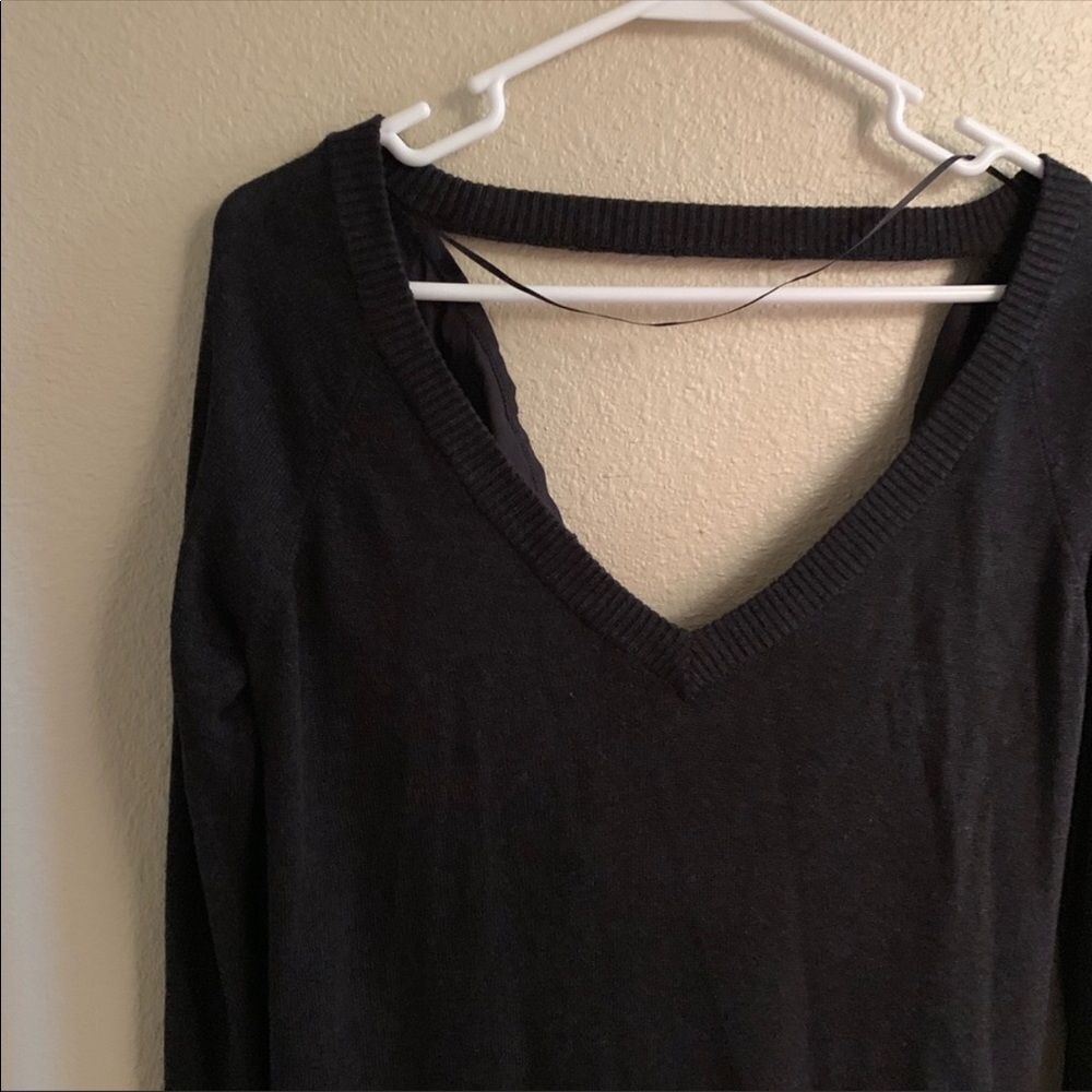 Lululemon Unity Pullover - Picture 4 of 8